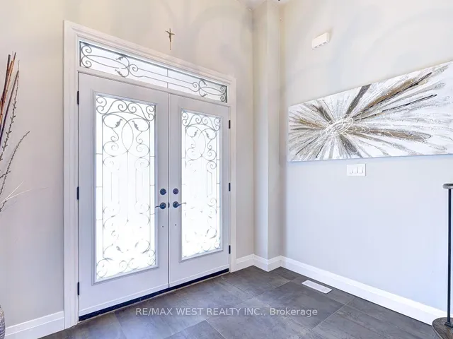 Additional property image - 104 Chalkfarm Cres