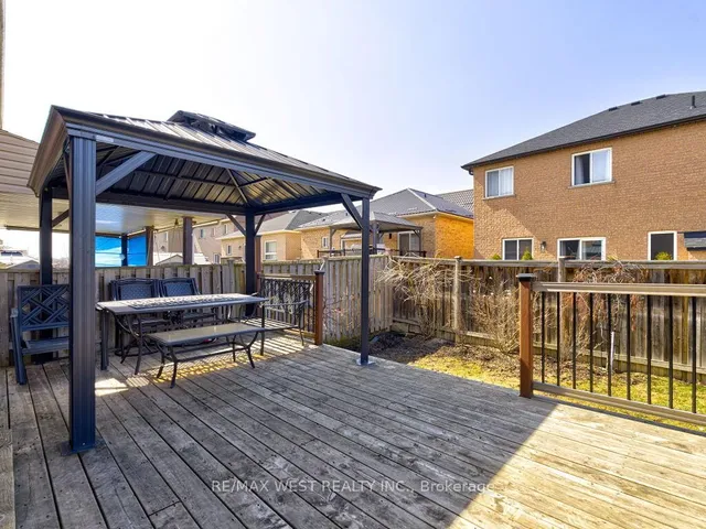 Additional property image - 104 Chalkfarm Cres