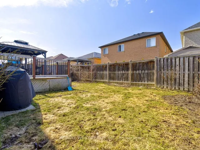 Additional property image - 104 Chalkfarm Cres