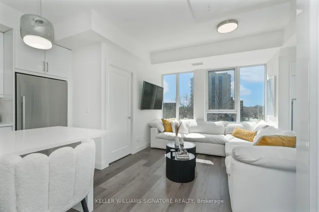 Additional property image - 500 Brock Ave Unit 402