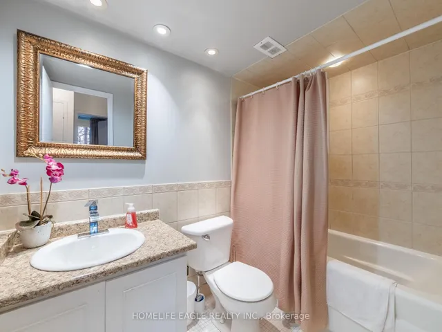 Additional property image - 15 London Green Crt Unit 206