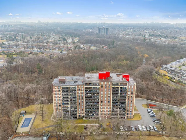 Additional property image - 15 London Green Crt Unit 206