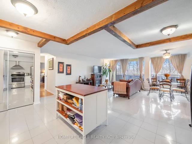Additional property image - 15 London Green Crt Unit 206