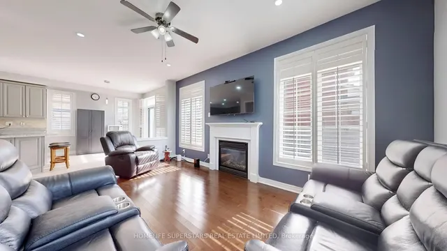 Additional property image - 1106 Little Cres