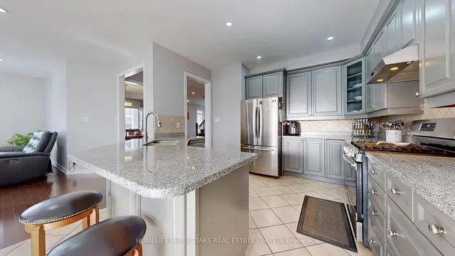 Additional property image - 1106 Little Cres