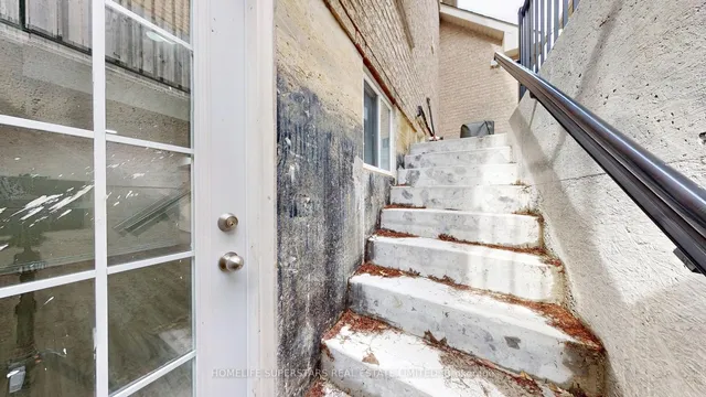 Additional property image - 1106 Little Cres