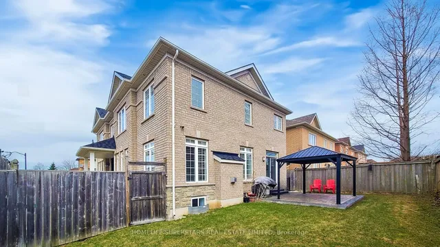 Additional property image - 1106 Little Cres