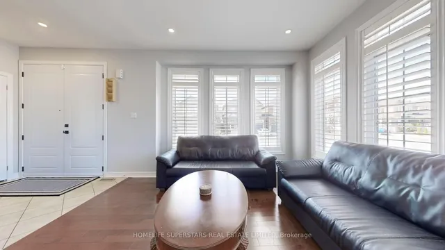 Additional property image - 1106 Little Cres
