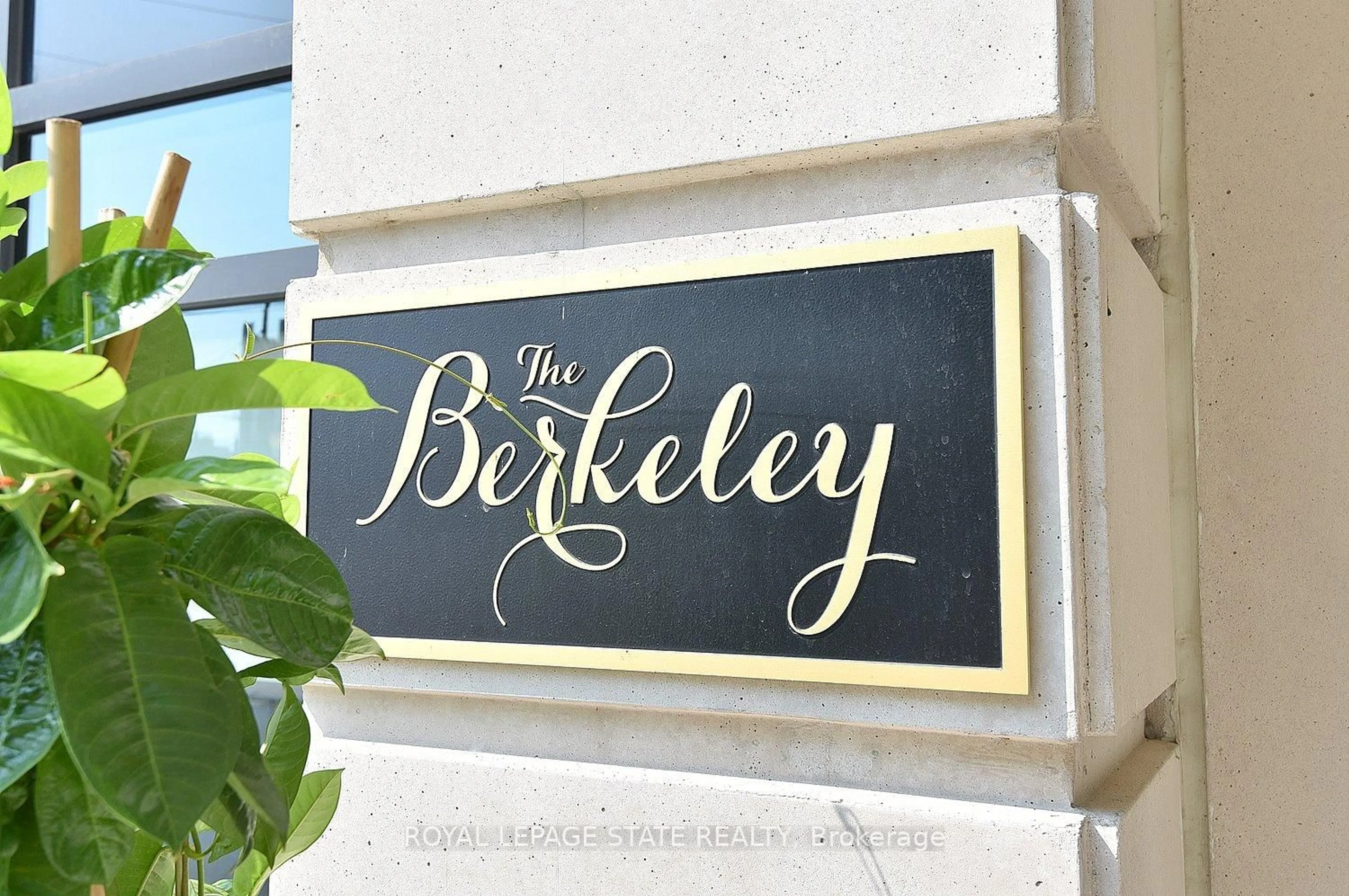 Lobby for 2025 Maria St #1006, Burlington Ontario L7R 0E9