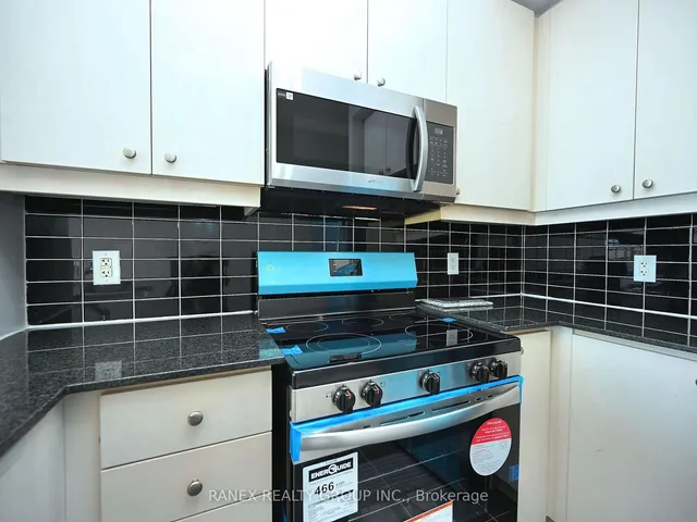 Additional property image - 50 Absolute Ave Unit 3604