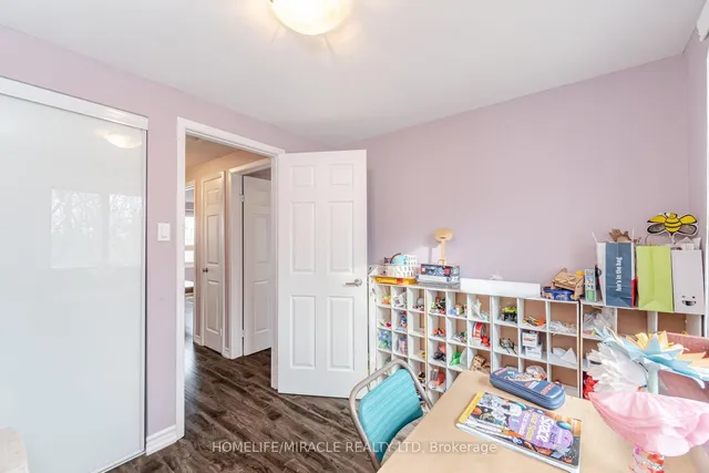 Additional property image - 62 Elmvale Ave