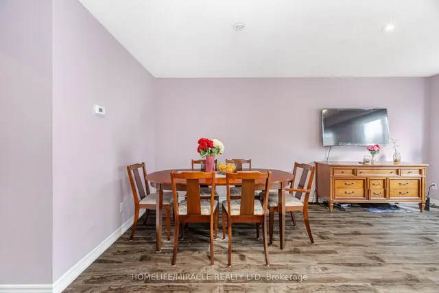 Additional property image - 62 Elmvale Ave
