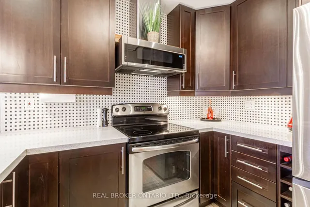 Additional property image - 1522 Lancaster Dr Unit 18