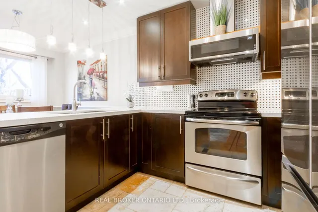 Additional property image - 1522 Lancaster Dr Unit 18