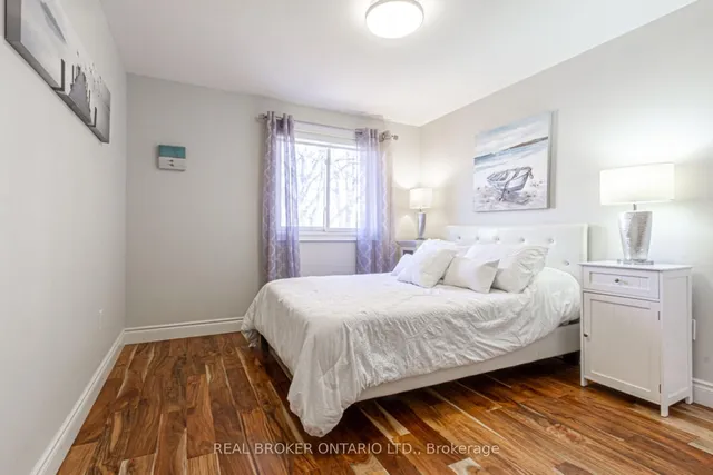 Additional property image - 1522 Lancaster Dr Unit 18