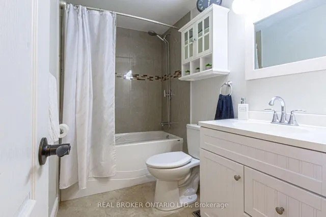 Additional property image - 1522 Lancaster Dr Unit 18