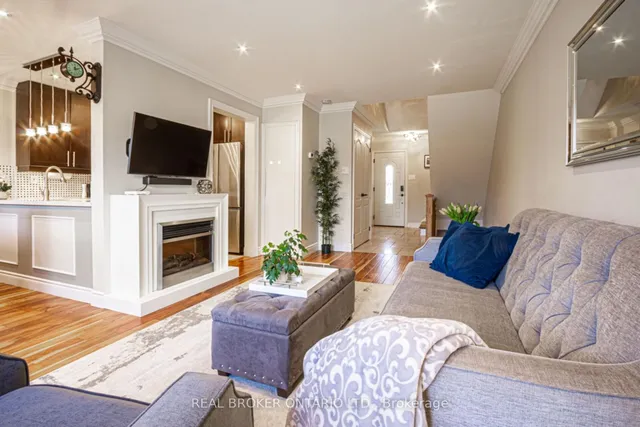 Additional property image - 1522 Lancaster Dr Unit 18