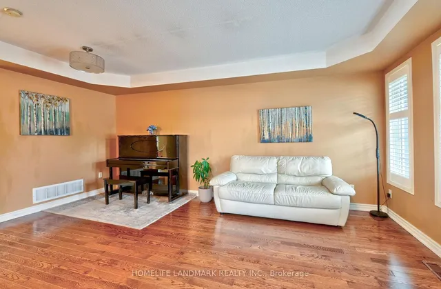 Additional property image - 190 Littlewood Dr