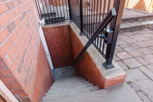 Additional property image - 300 Mcgibbon Dr