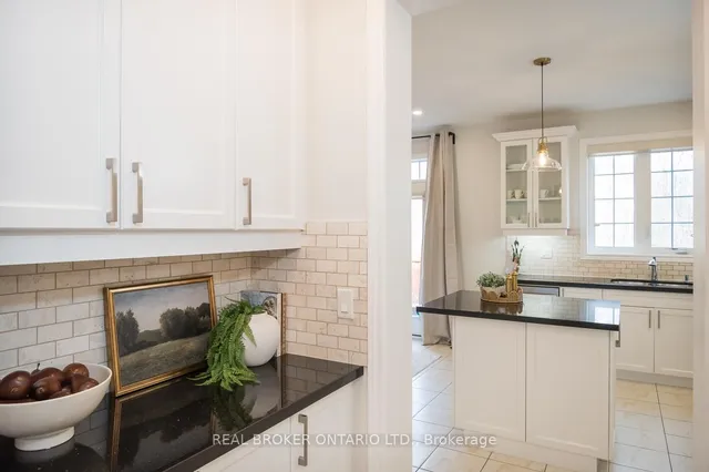 Additional property image - 300 Mcgibbon Dr