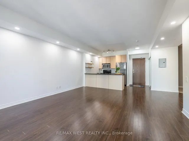 Additional property image - 4196 Dundas St Unit PH 609