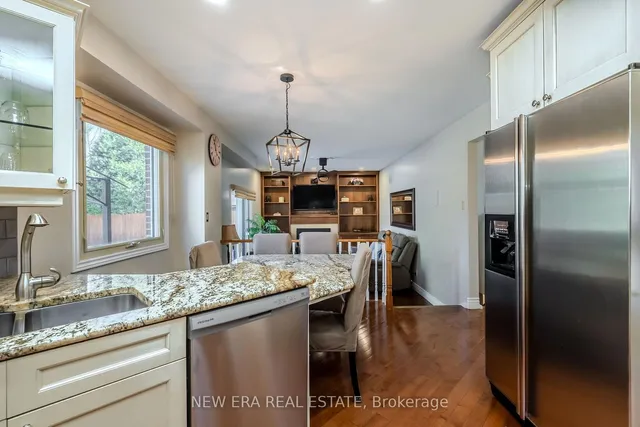 Additional property image - 6 Cairnmore Crt