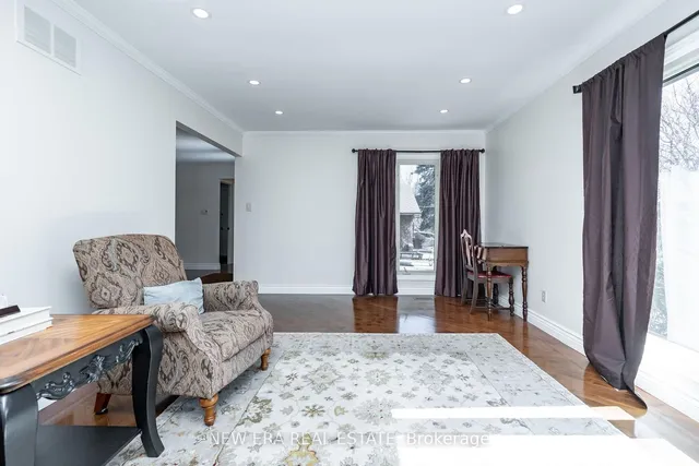 Additional property image - 6 Cairnmore Crt