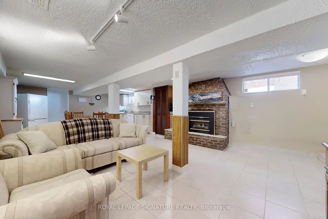 Additional property image - 12 Rowntree Ave