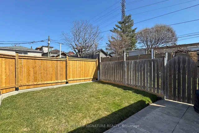 Additional property image - 12 Rowntree Ave