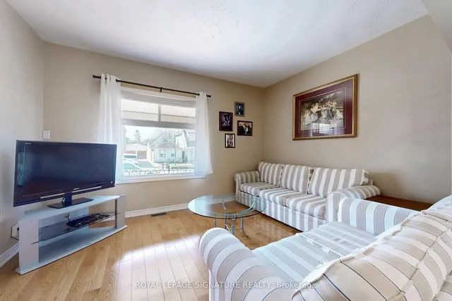 Additional property image - 12 Rowntree Ave