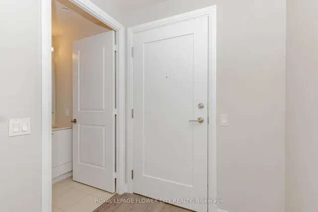 Additional property image - 35 Watergarden Dr Unit 1613