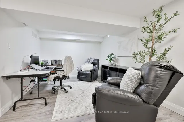 Additional property image - 1558 Lancaster Dr Unit 66