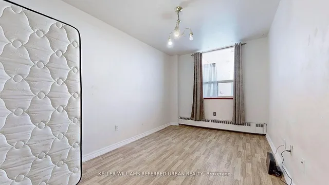 Additional property image - 3460 Keele St Unit 921