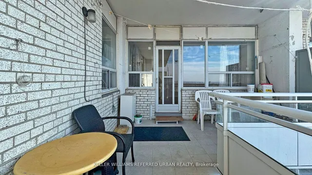 Additional property image - 3460 Keele St Unit 921