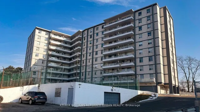 Additional property image - 3460 Keele St Unit 921