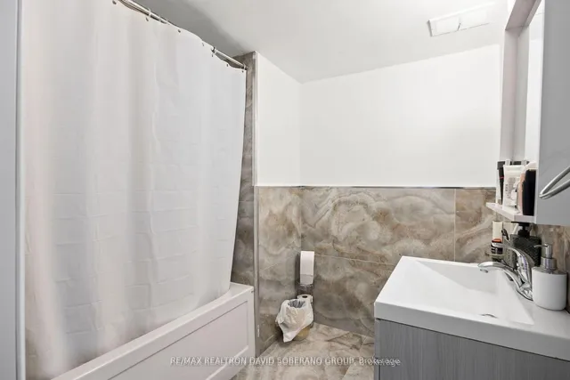 Additional property image - 459 The Kingsway