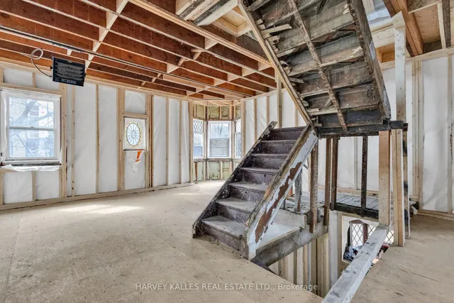 Additional image 13 of 4 Laxton Ave