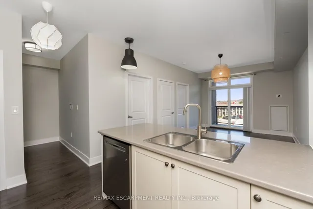 Additional property image - 5020 Corporate Dr Unit 301