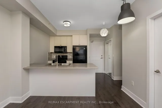 Additional property image - 5020 Corporate Dr Unit 301