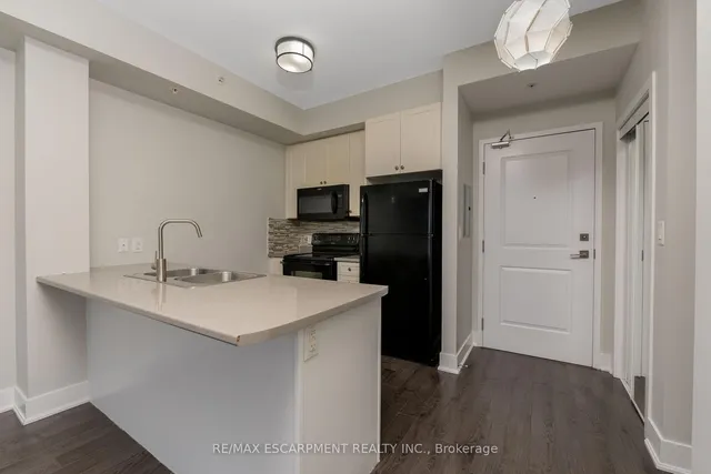 Additional property image - 5020 Corporate Dr Unit 301