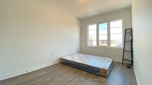Additional property image - 3042 Robert Lamb Blvd