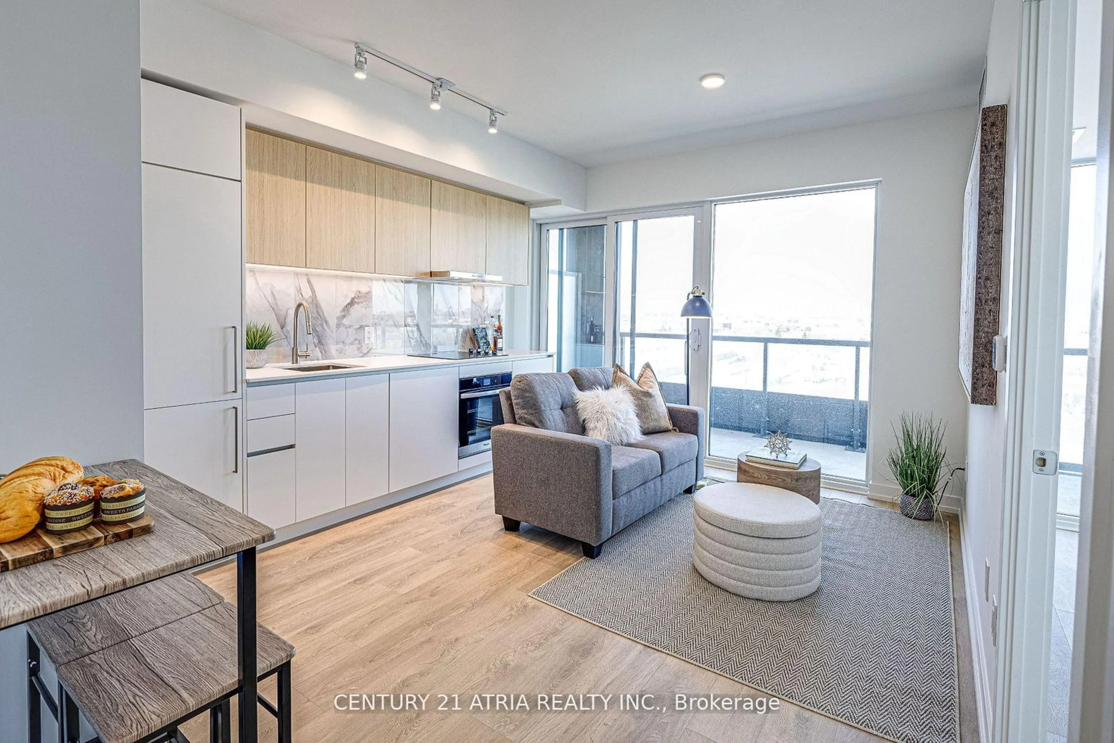 Open concept kitchen, unknown for 1100 Sheppard Ave #927, Toronto Ontario M3K 0E4