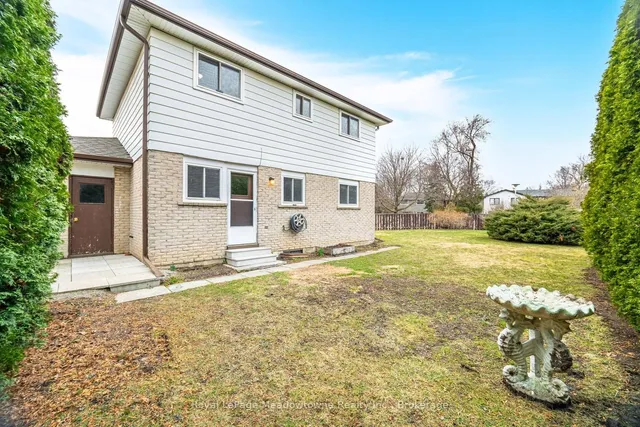 Additional property image - 204 Bousfield Cres