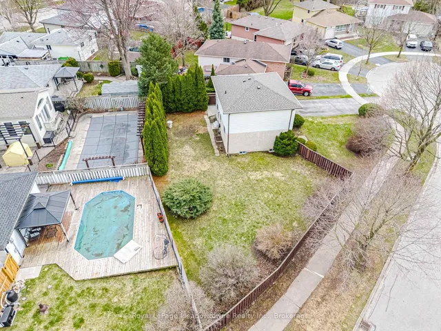 Additional property image - 204 Bousfield Cres