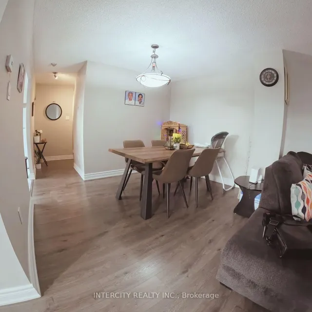 Additional property image - 3695 Kaneff Cres Unit 509