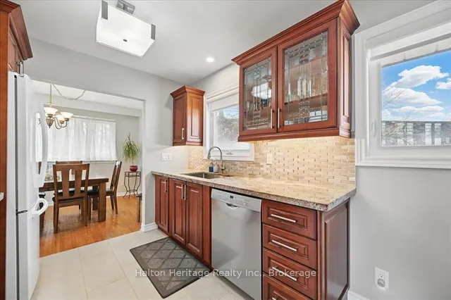 Additional property image - 452 Wedgewood Dr