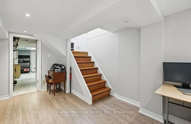 Additional property image - 452 Wedgewood Dr