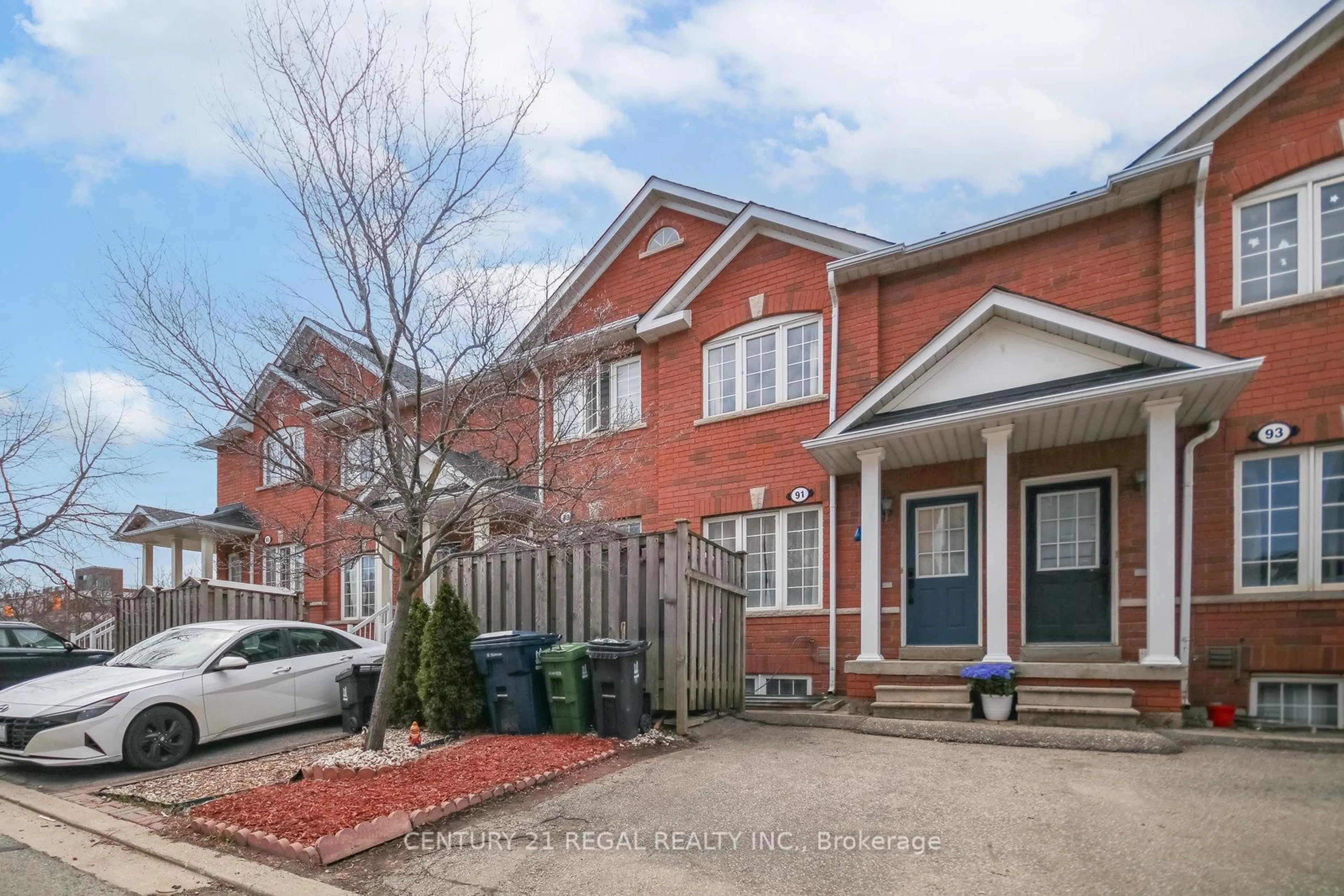 Home with brick exterior material, street for 91 Weston Rd, Toronto Ontario M6N 5H4