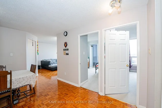 Additional property image - 10 Laurelcrest St Unit 707