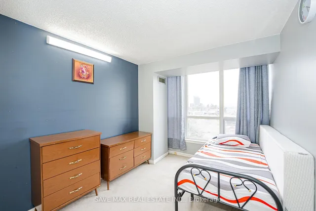 Additional property image - 10 Laurelcrest St Unit 707